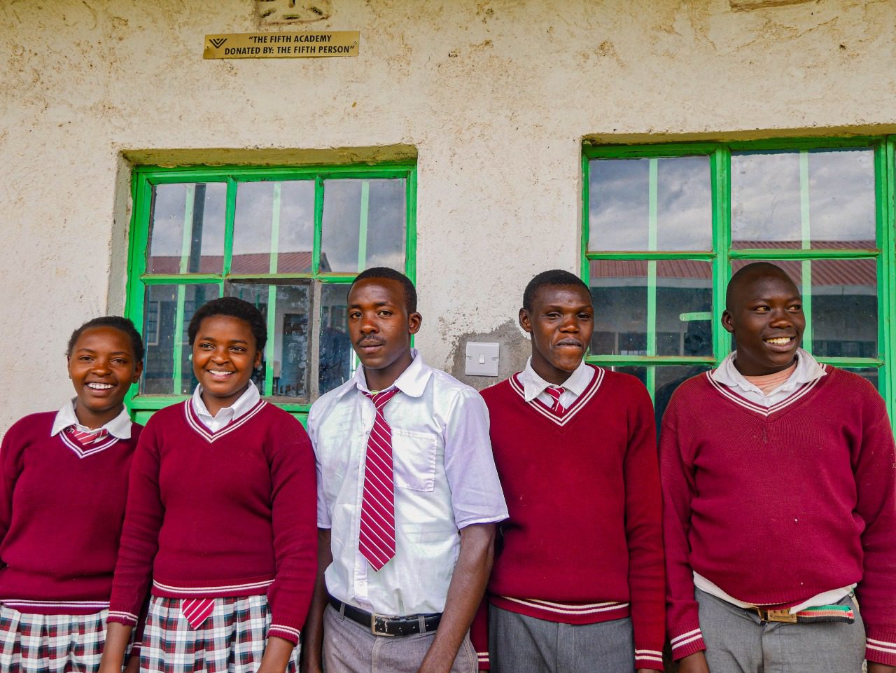 We built a school classroom in Kenya, Africa! LaptrinhX / News