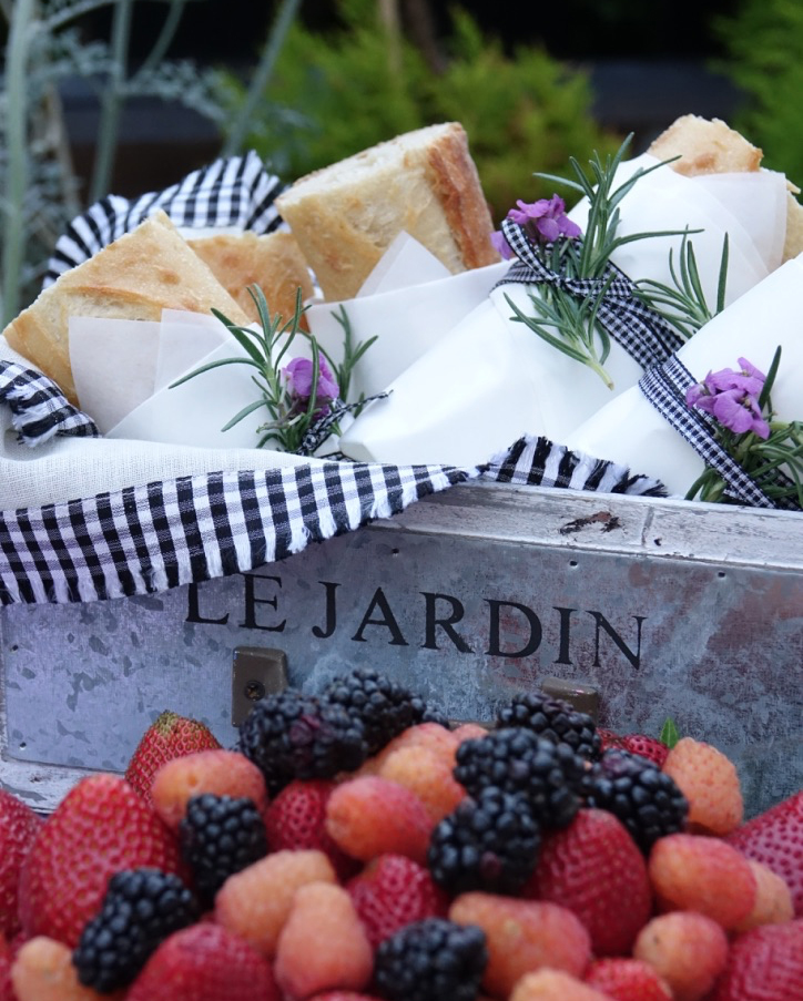 Lunch…Garden Style! Fig and Twigs