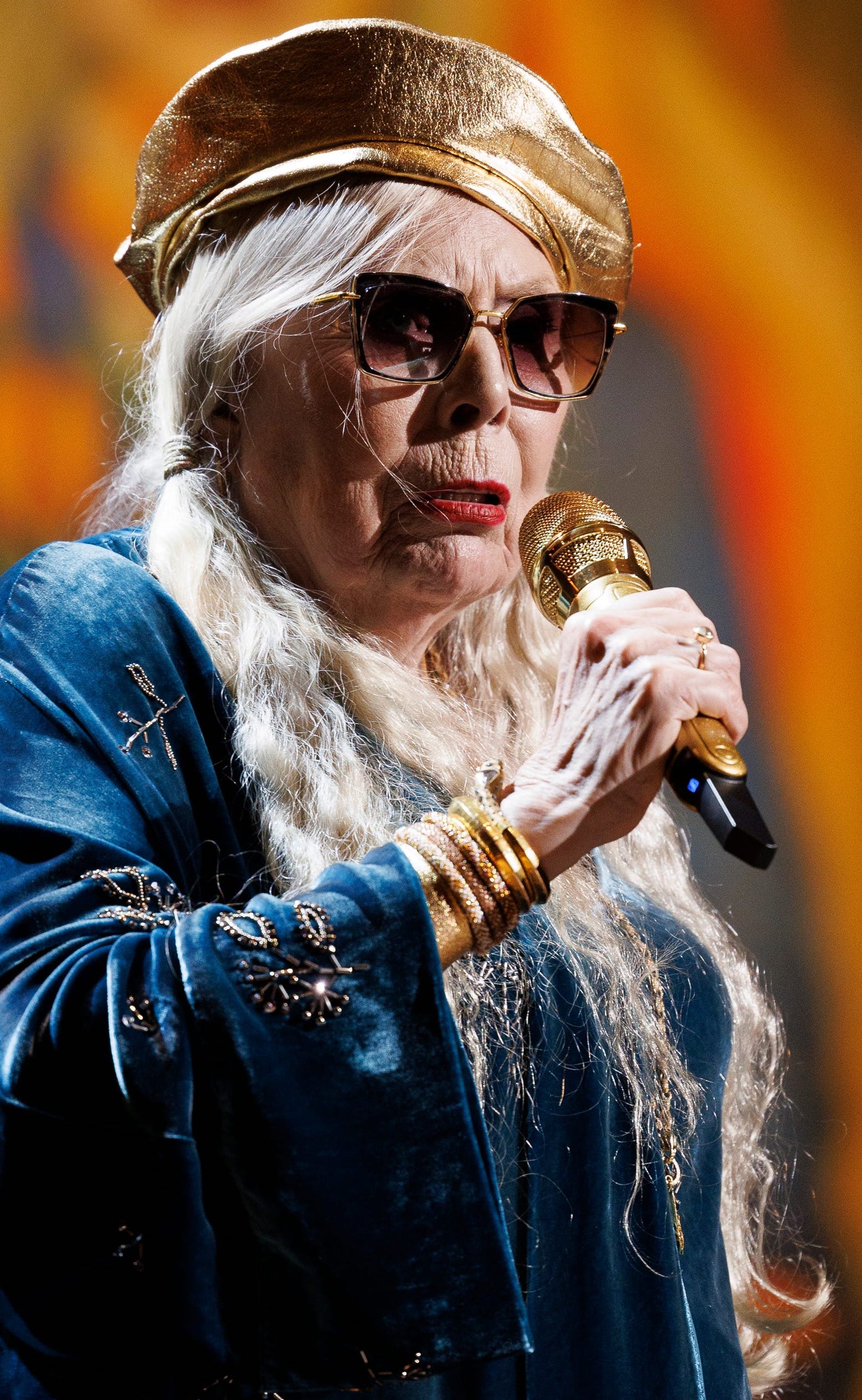 STOP LISTENING TO JONI MITCHELL! Fighting Monarch