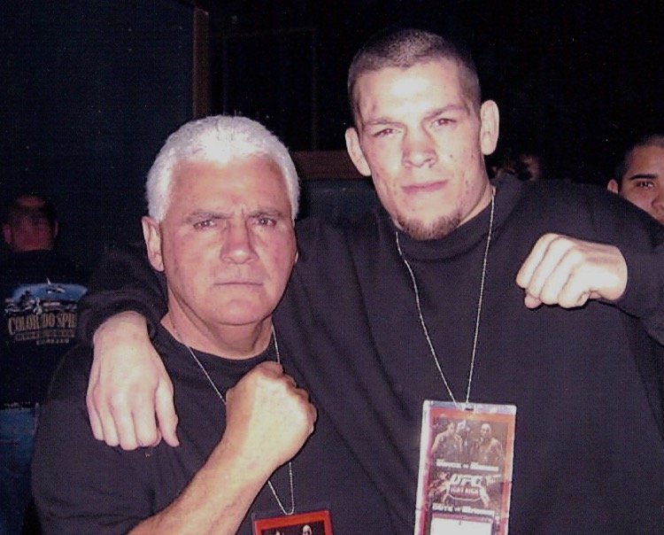 Conor McGregor is on Steroids Says Nate Diaz Coach