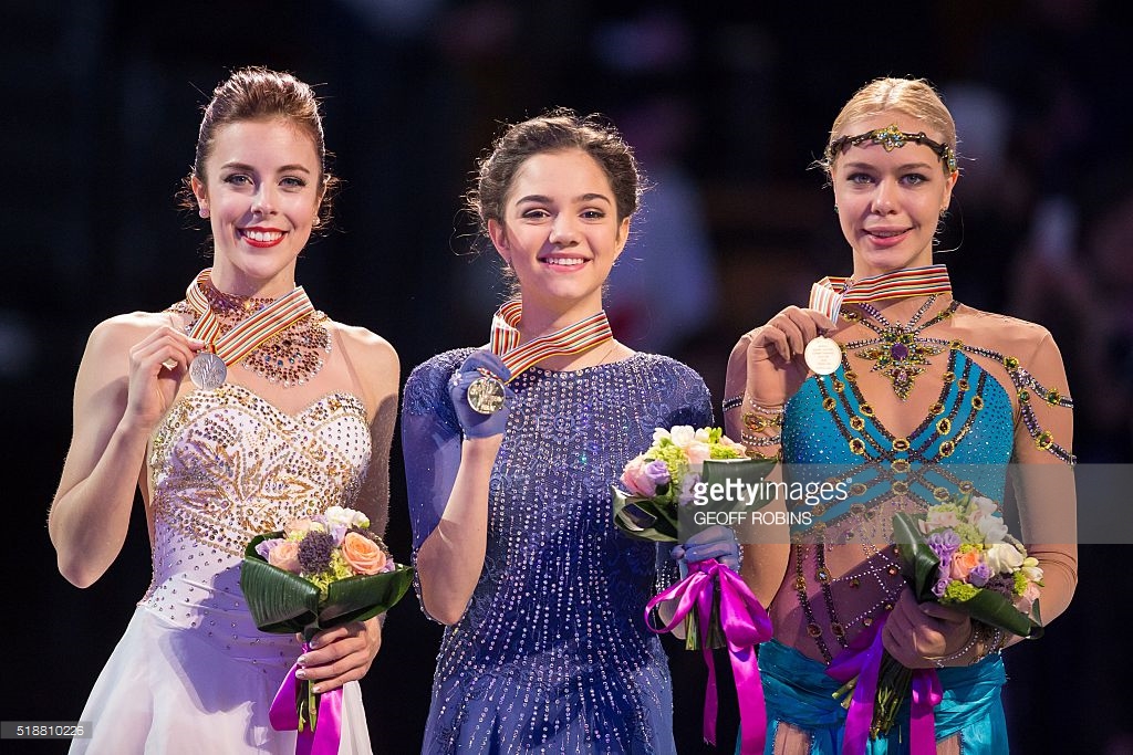 Ashley Wagner wins World silver medal Figure Skaters Online