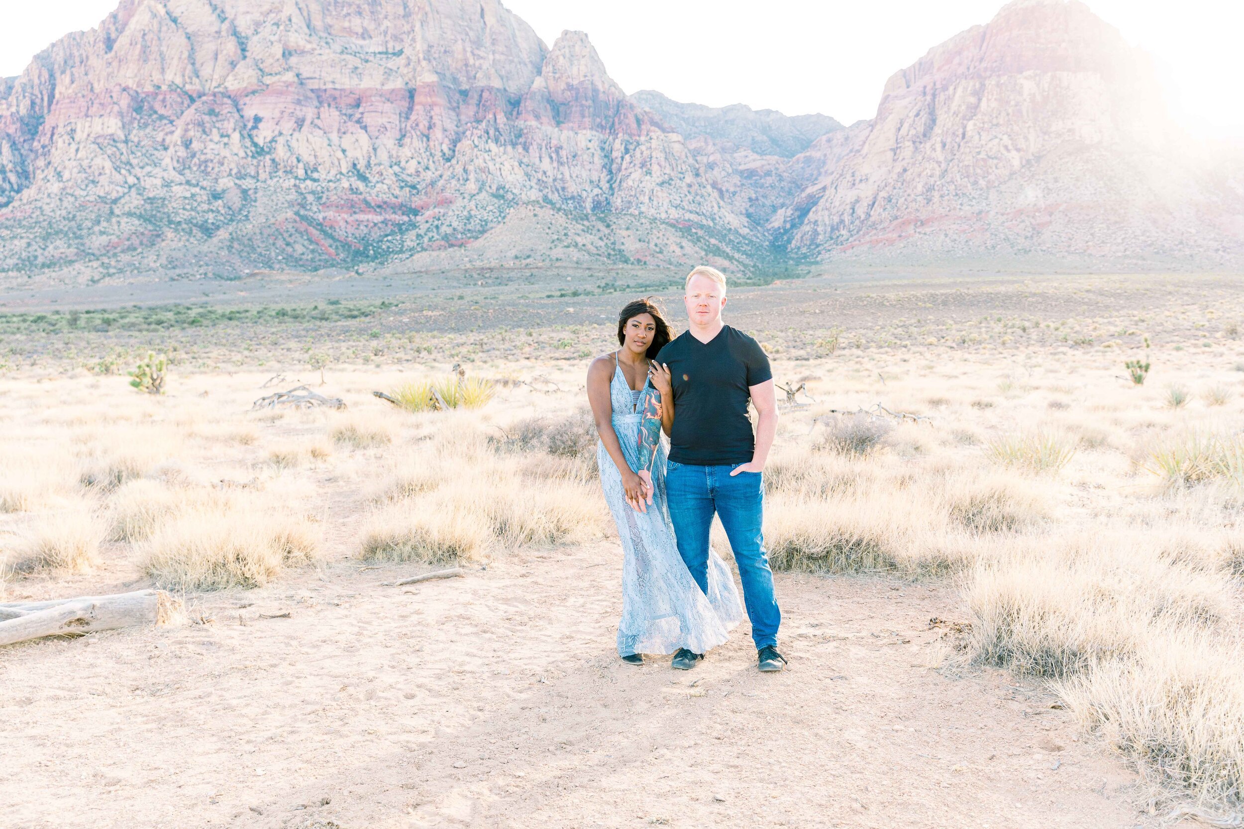 Best Places to do Engagement Photos in Las Vegas Guide