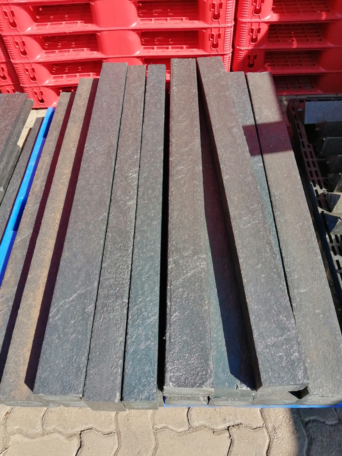 Fii Plastic Pallets From the world to the world EcoFriendly