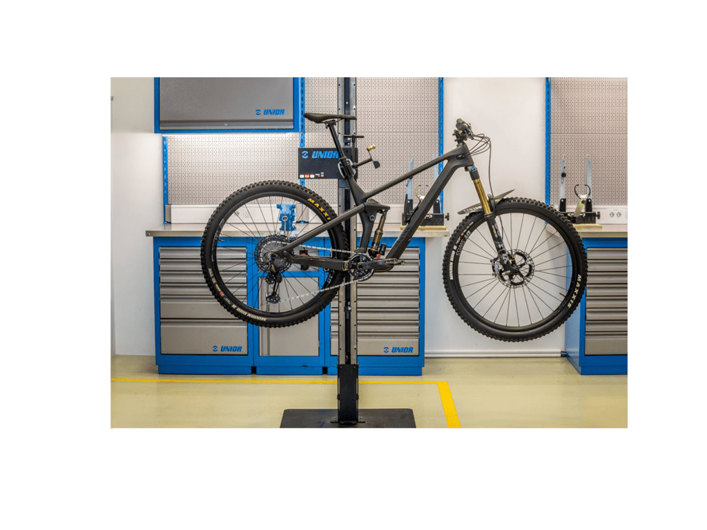 Electric repair stand Fil & Fil