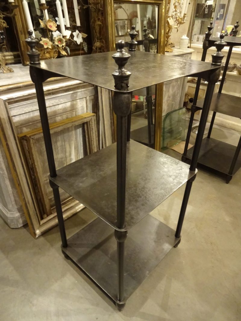 Metal Shelving Unit Fil De Fer