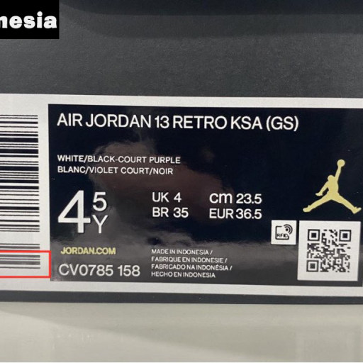 【Where your sneakers come from?】 As an important step in the checking process, the shoebox side