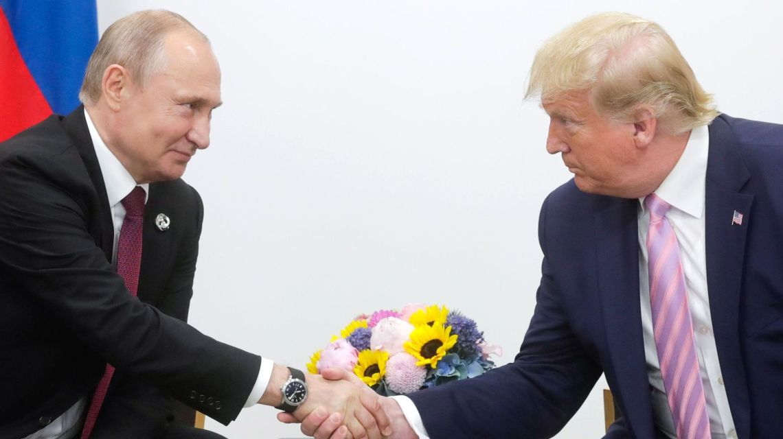 Песков заявил, что Путин все еще ждет Трампа в Москве
