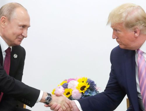 Песков заявил, что Путин все еще ждет Трампа в Москве