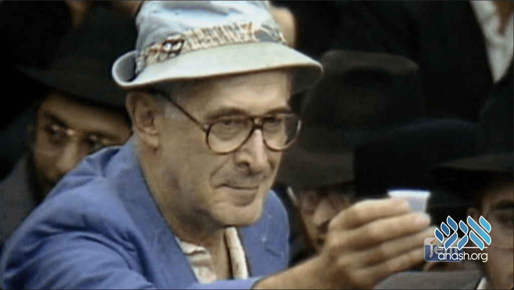 The Harlem Globetrotters' Coach Who Loved the Rebbe