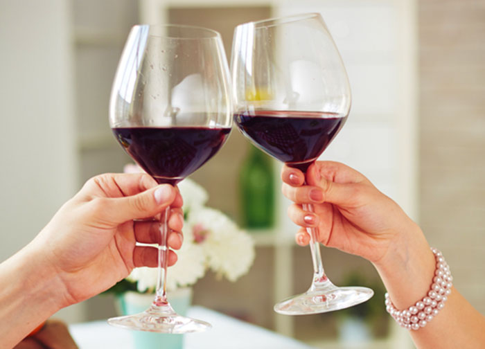 Här är alkoholen som innehåller flest kalorier Året Runt