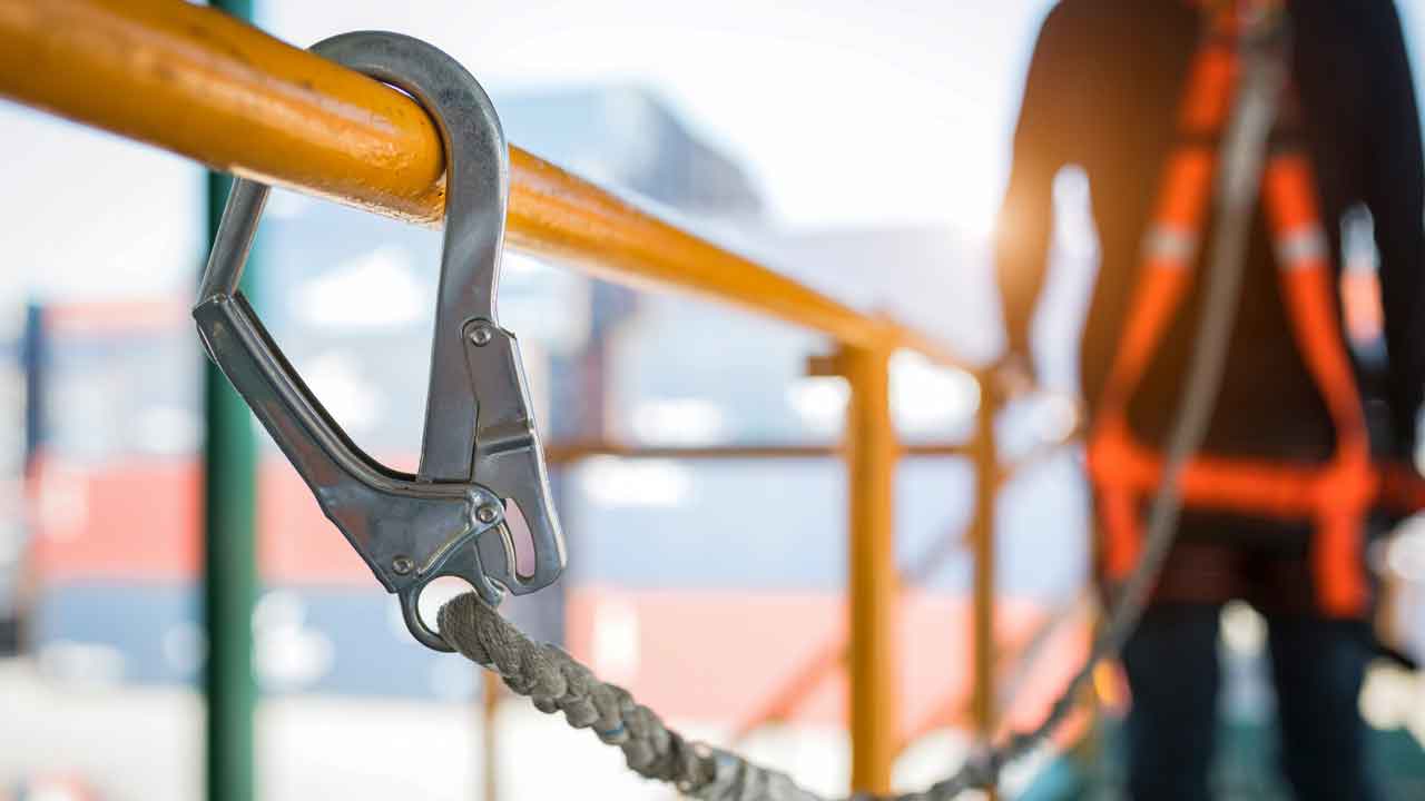 Fall Arrest Training EMC Canada