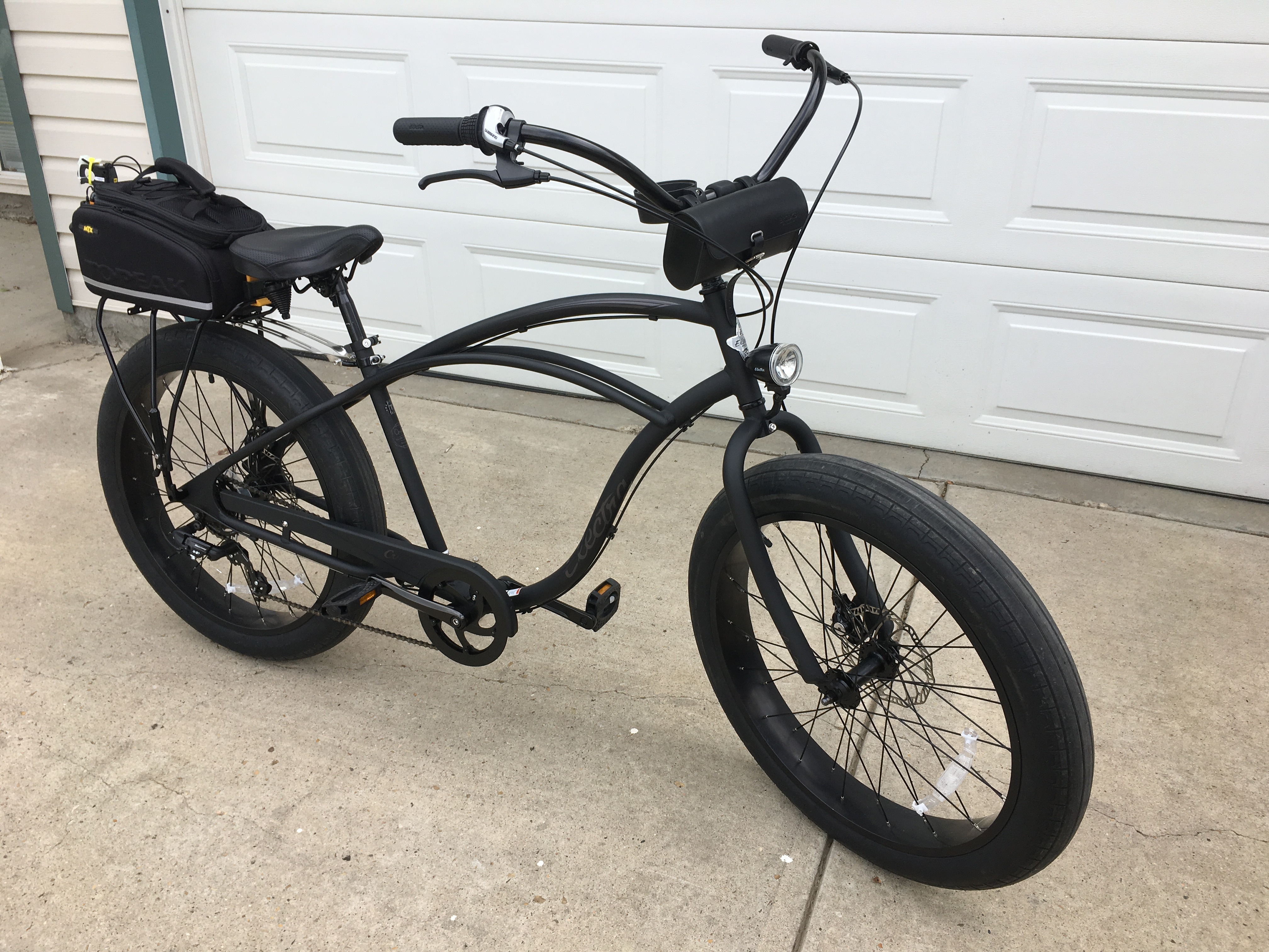 2018 Electra Cruiser Lux Fat Tire 7D