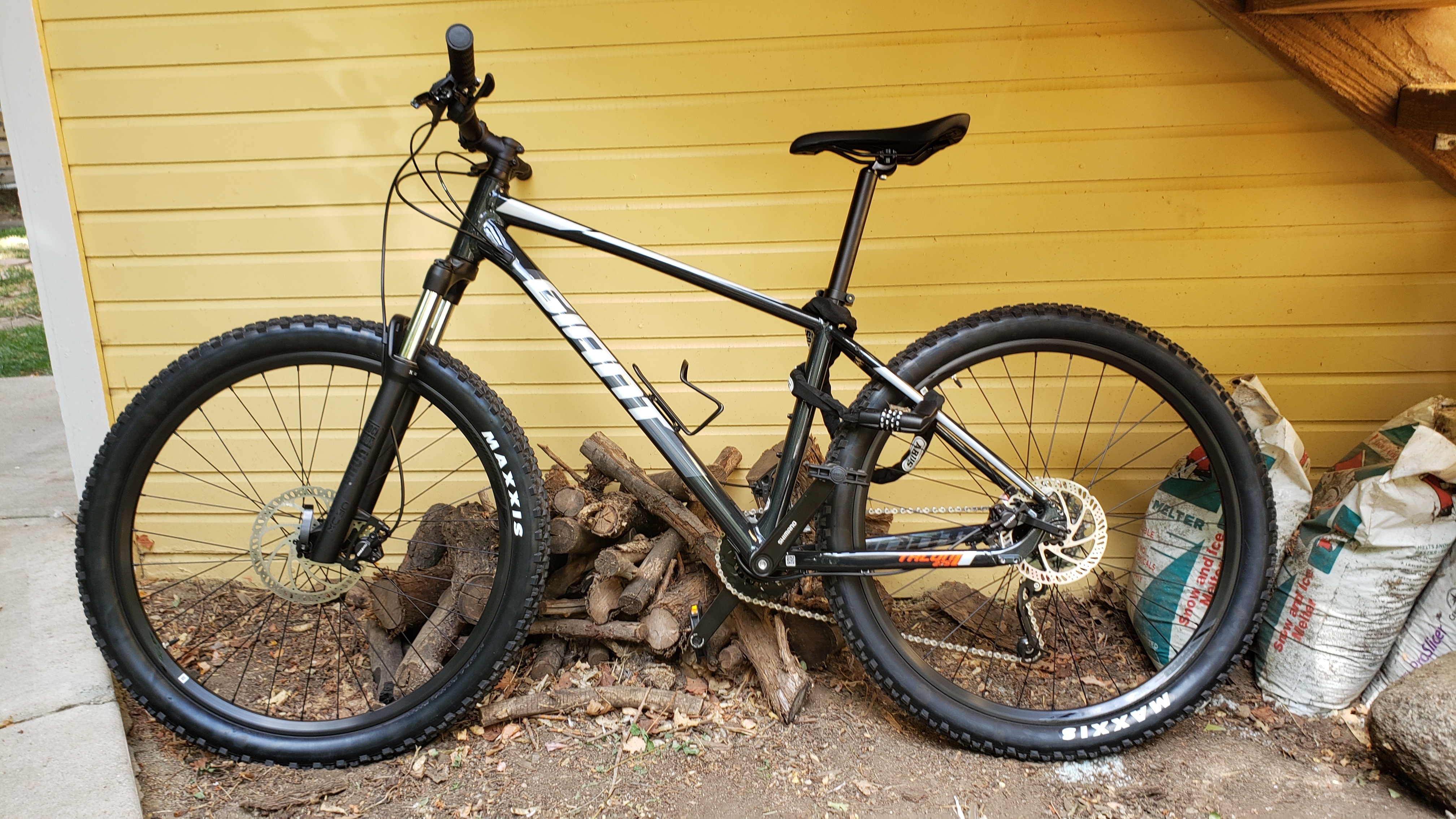 2020 Giant Talon 2 M