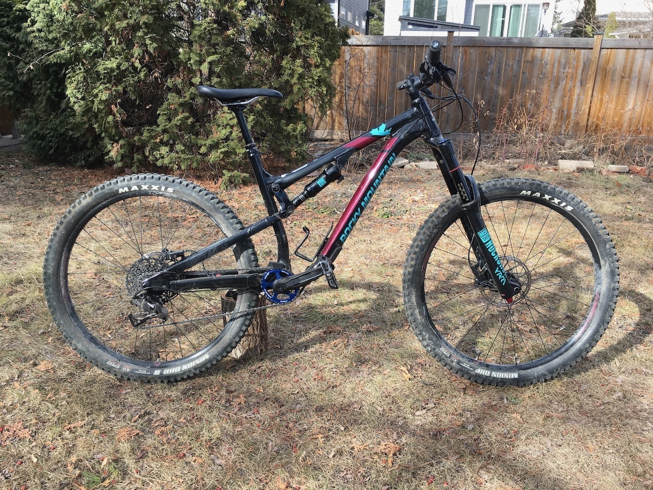 2018 Rocky Mountain Bicycles Altitude 30 Alloy (7132ALUA27)
