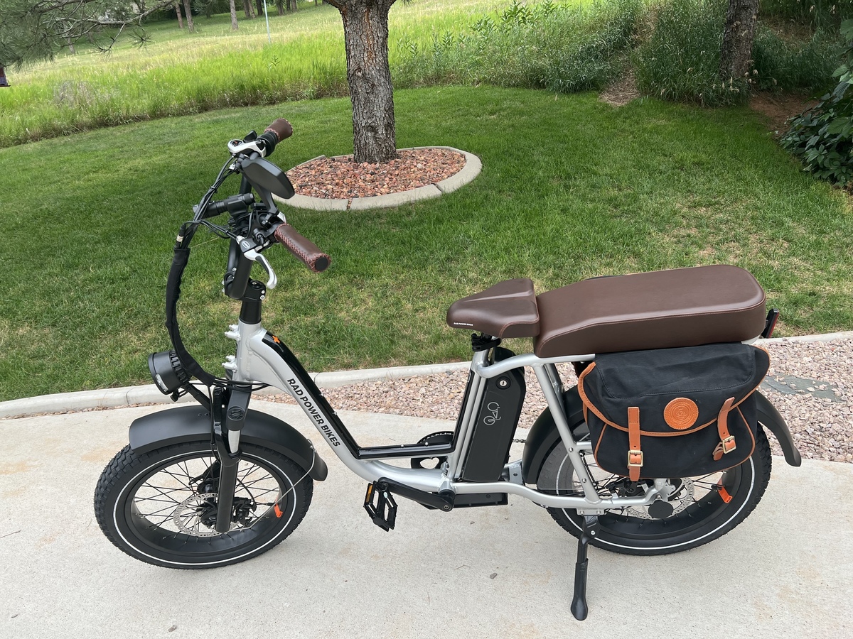 2022 Rad Power Bikes Rad Runner Plus E bike cargo bike (rear storage)