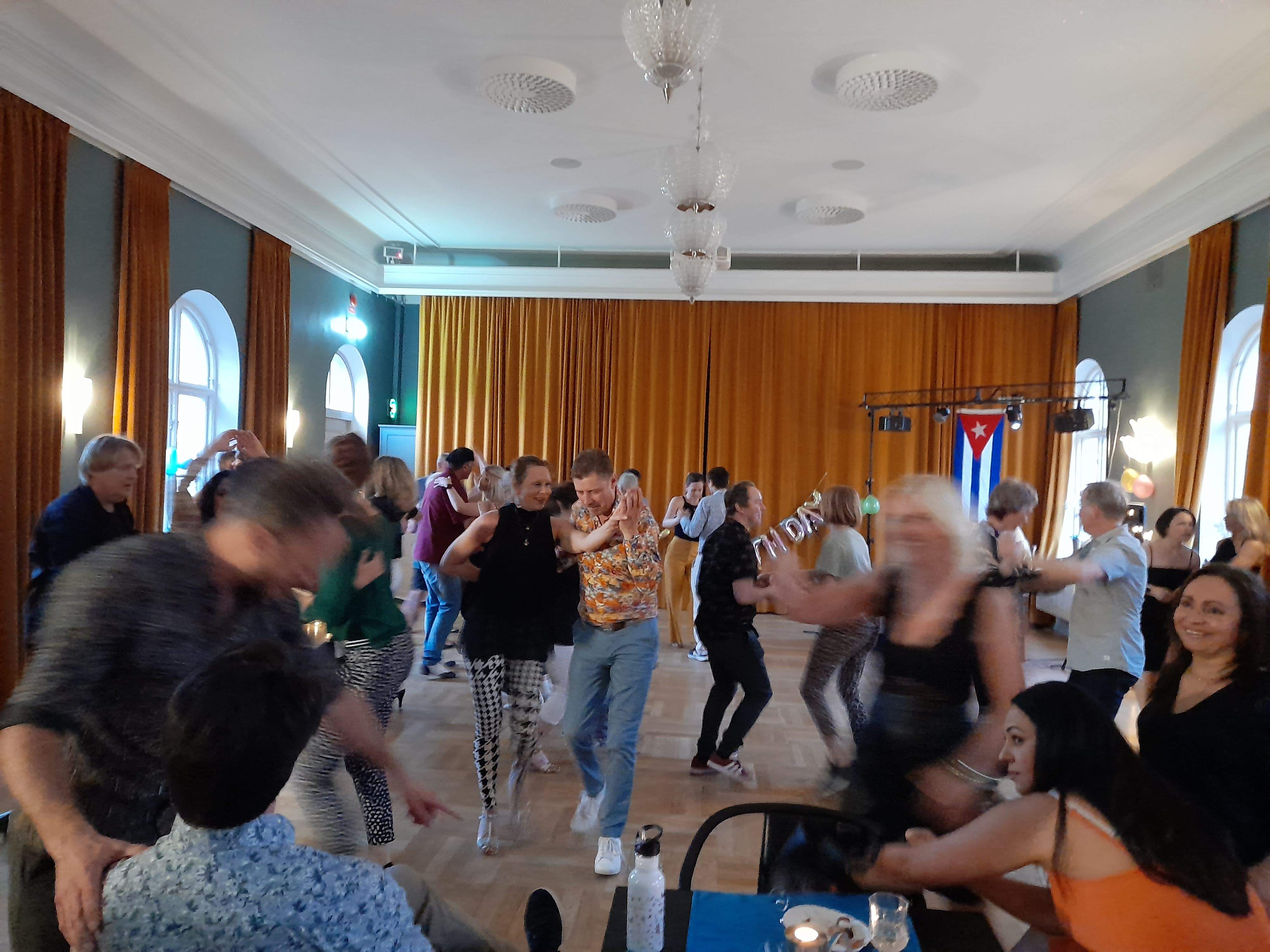 Galleri Dansa salsa och latinskt i Varberg Salsa Kulturförening Varberg