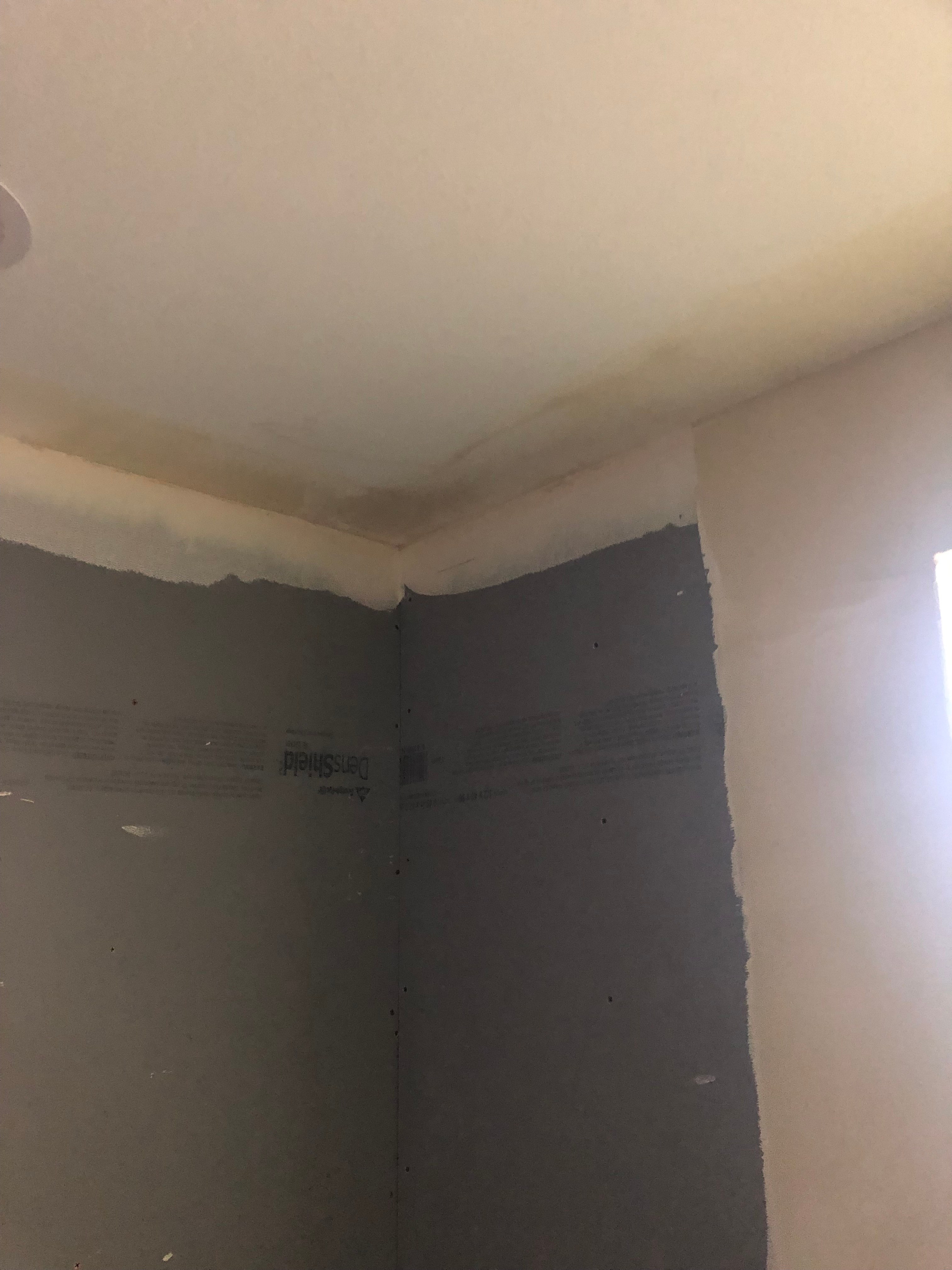 Joint compound on shower edges. Should I remove? r/Tile