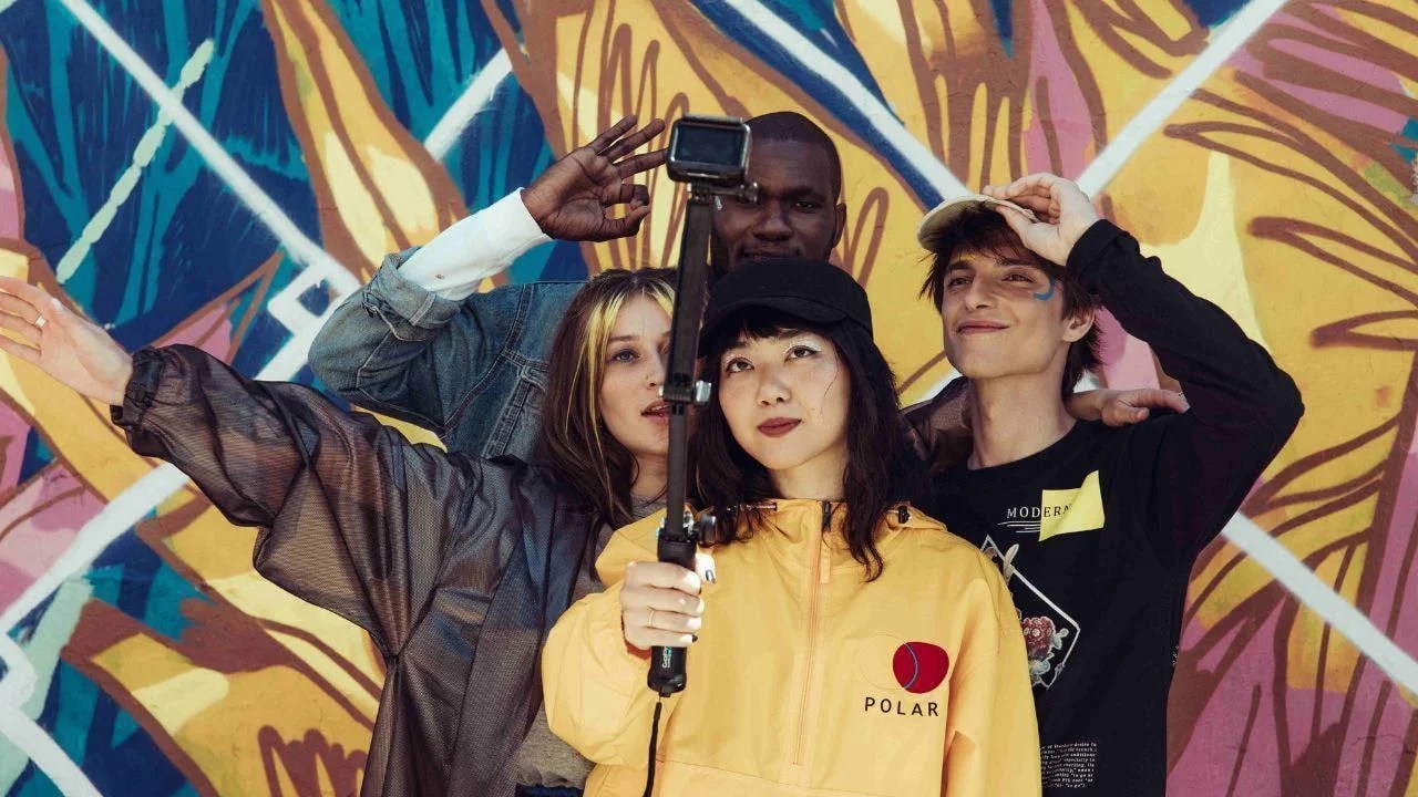 How To Start A Clothing Store Online—7 Essential Steps Printful