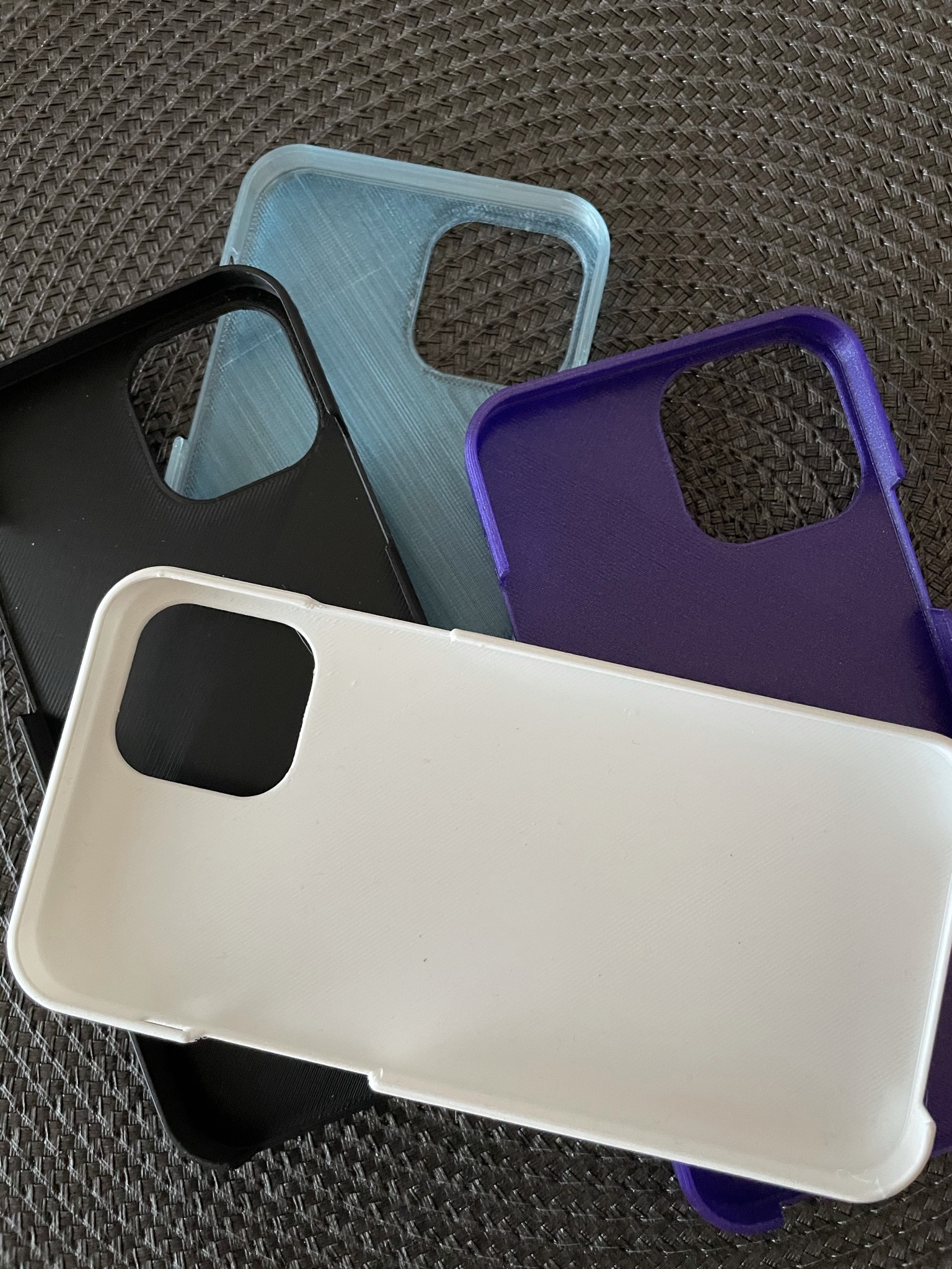 Download STL file Iphone 12/12 Pro Case • 3D printing