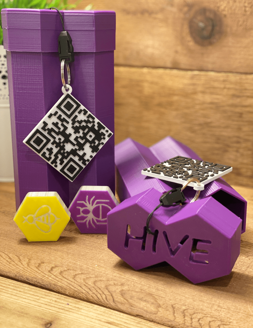 STL file Hive Game Directions (English) QR Code Gift Tag・3D printer design to download・Cults