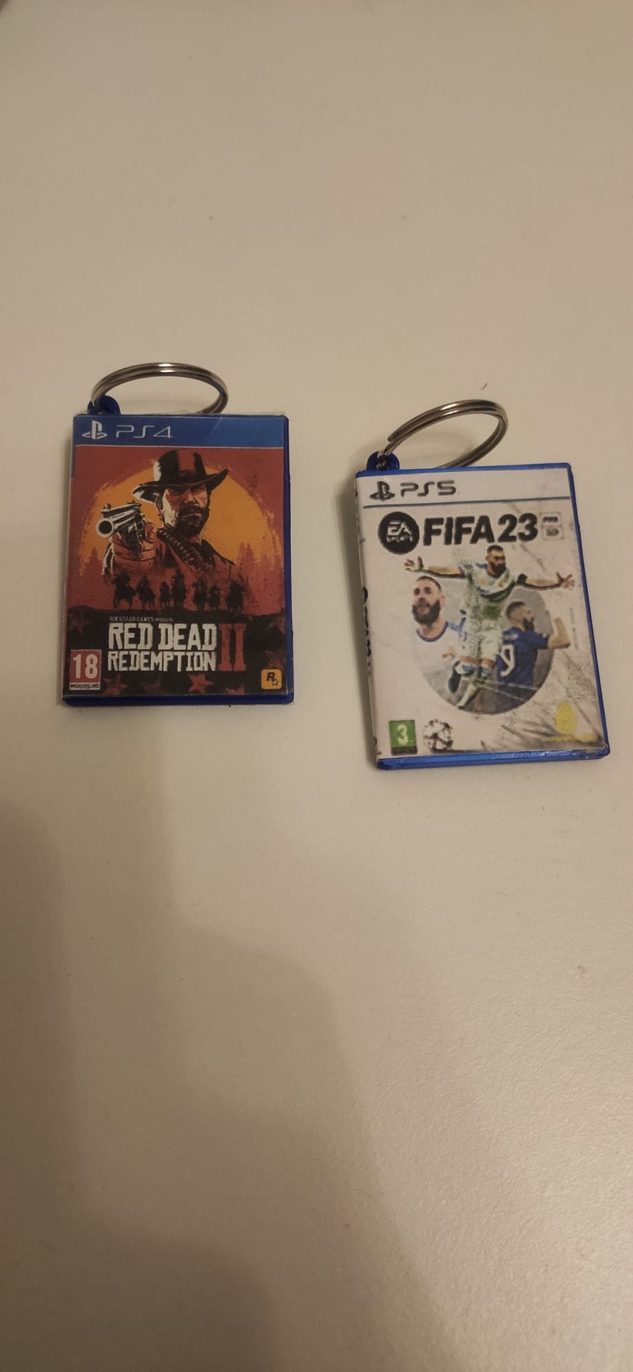 STL file ps4 ps5 ps4 game case・3D printer design to download・Cults