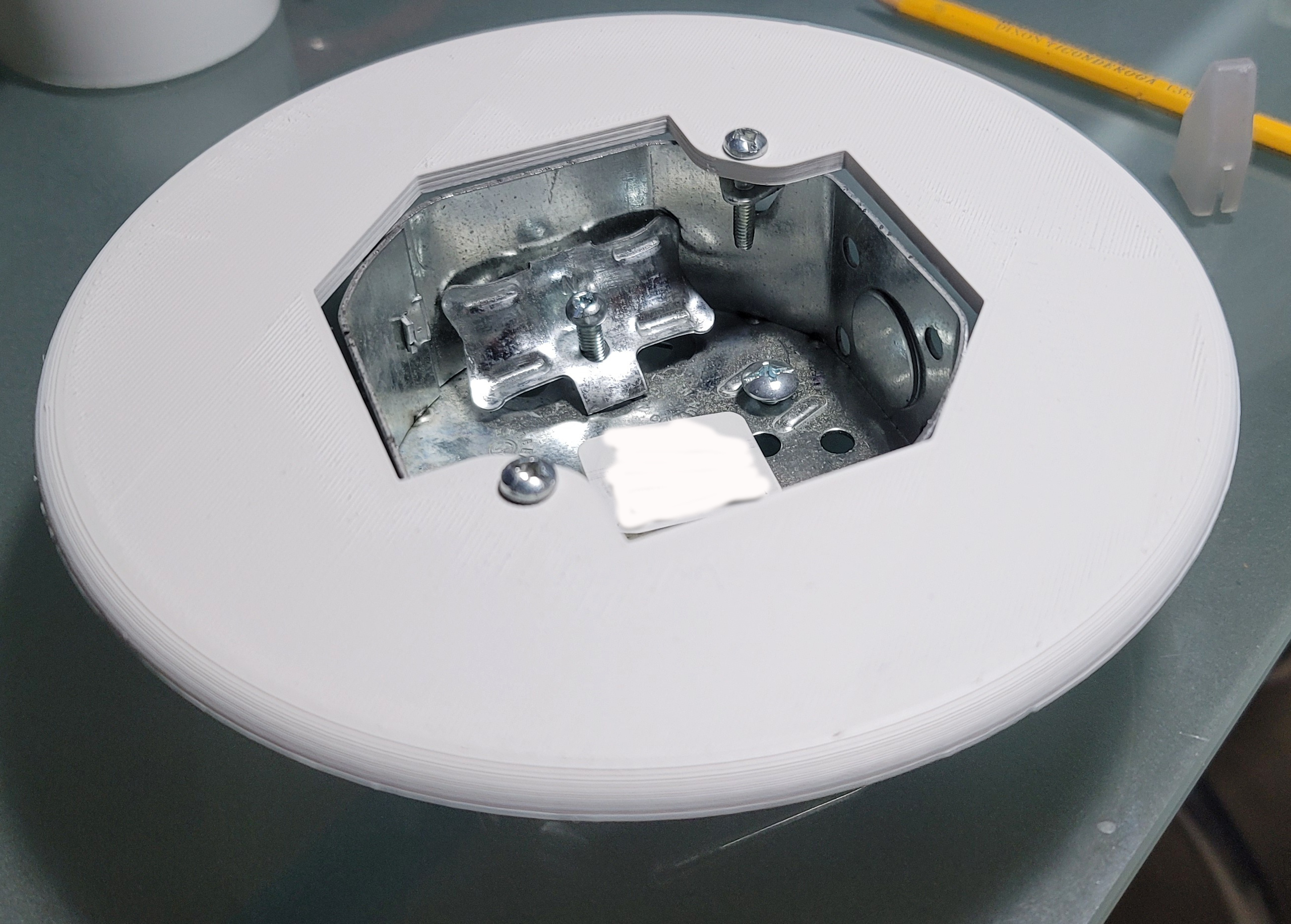 STL file Electrical Junction Box Cover・3D print design to download・Cults