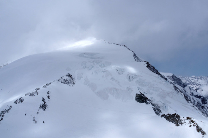 SkitourUnglück fordert sechstes Todesopfer, Schweiz