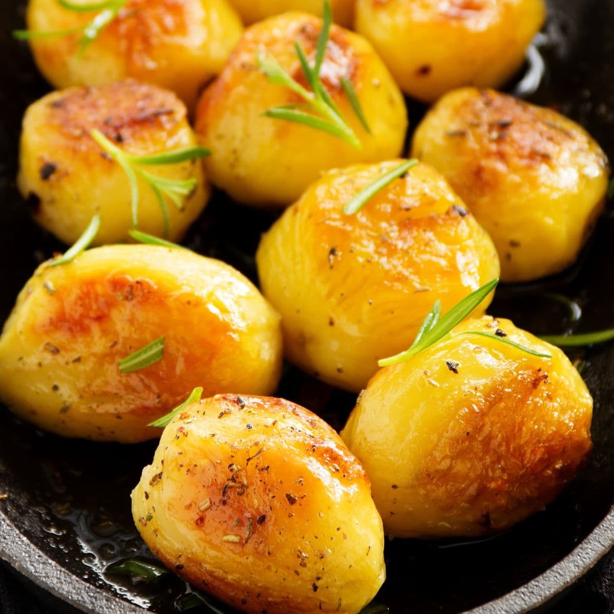 Ian's Amazing Roast Potatoes with Gazegill Homemade Beef Dripping