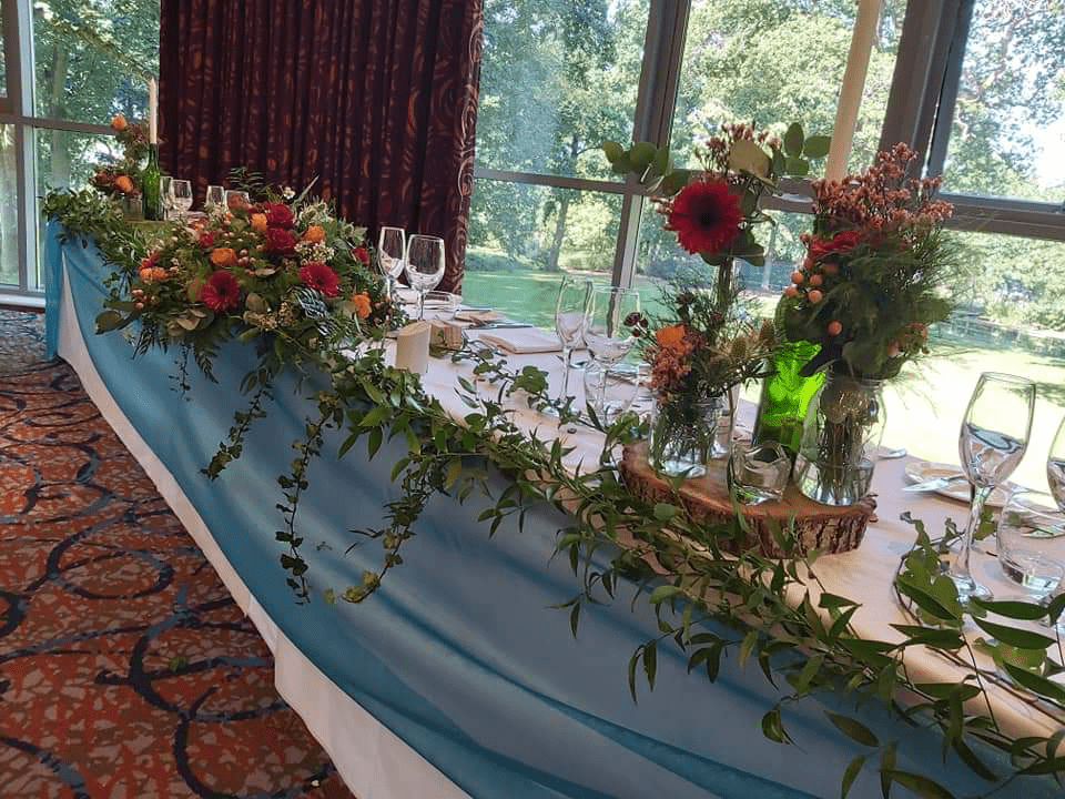 Garlands Florist Tamworth Wedding