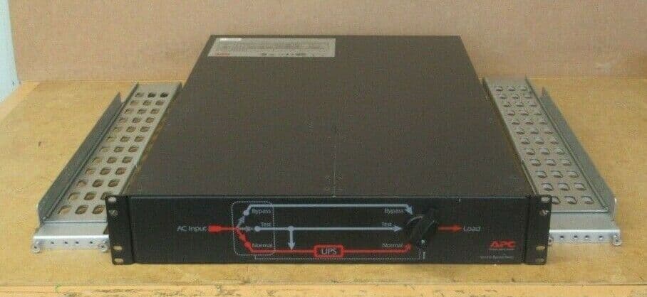 APC Service Bypass Panel 230V 32A BBM IEC320 C20/HW SBP5000RMI2U 2U