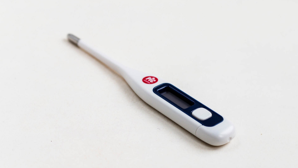 Who of the following invented the first medical thermometer? QuizGriz