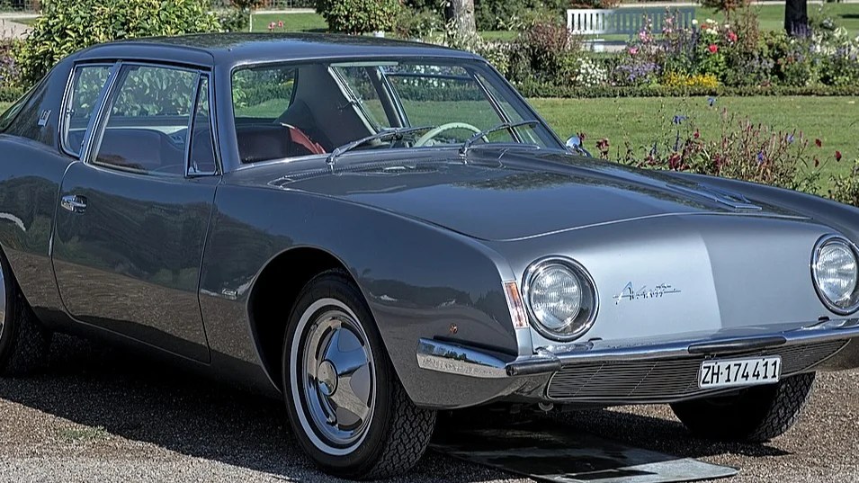 Similar to the Corvette and powered by a V8, what is the name of this