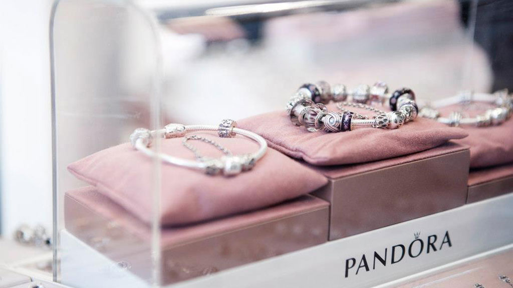 Pandora Flagship Store Visitcopenhagen