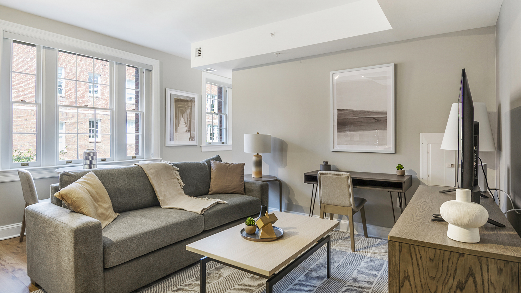 Rent Highbridge 215 in Washington, DC Landing