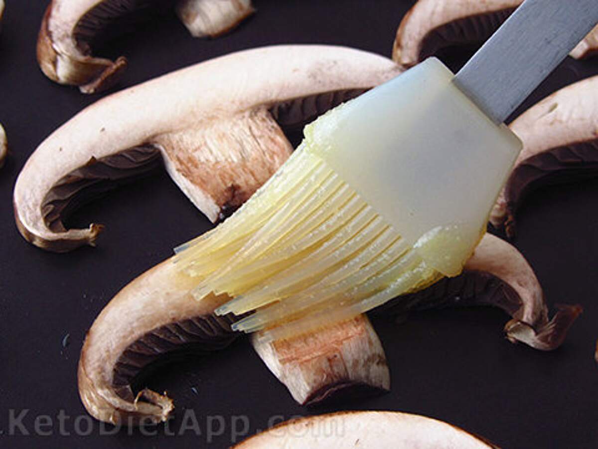 Easy LowCarb Mushroom Chips KetoDiet Blog