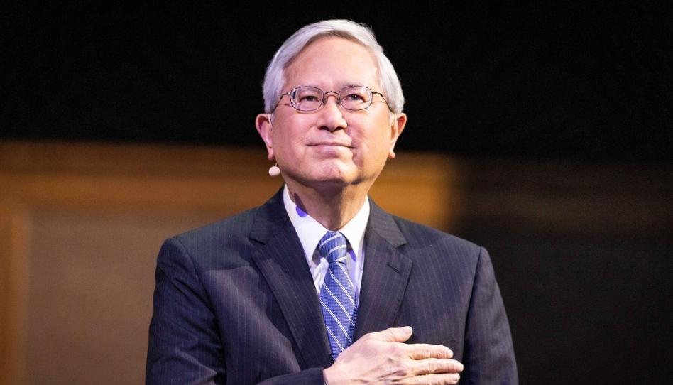 Élder Gong En la Iglesia de Jesucristo se habla con amor