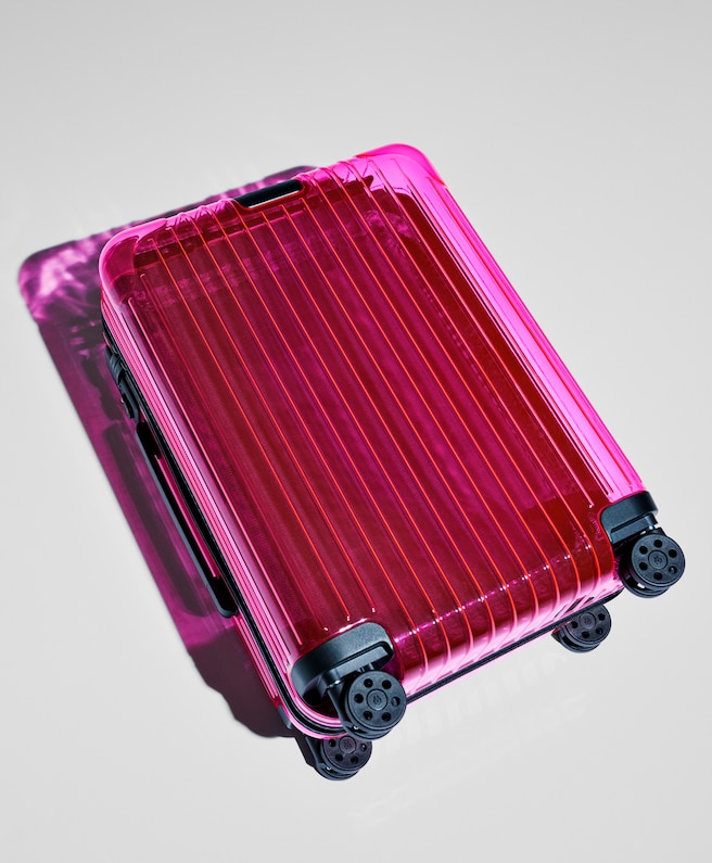 RIMOWA 限量推出「Cabin Neon」系列行李箱 NOWRE现客