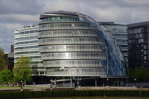 City Hall's buildings and squares LGOV london.gov.uk