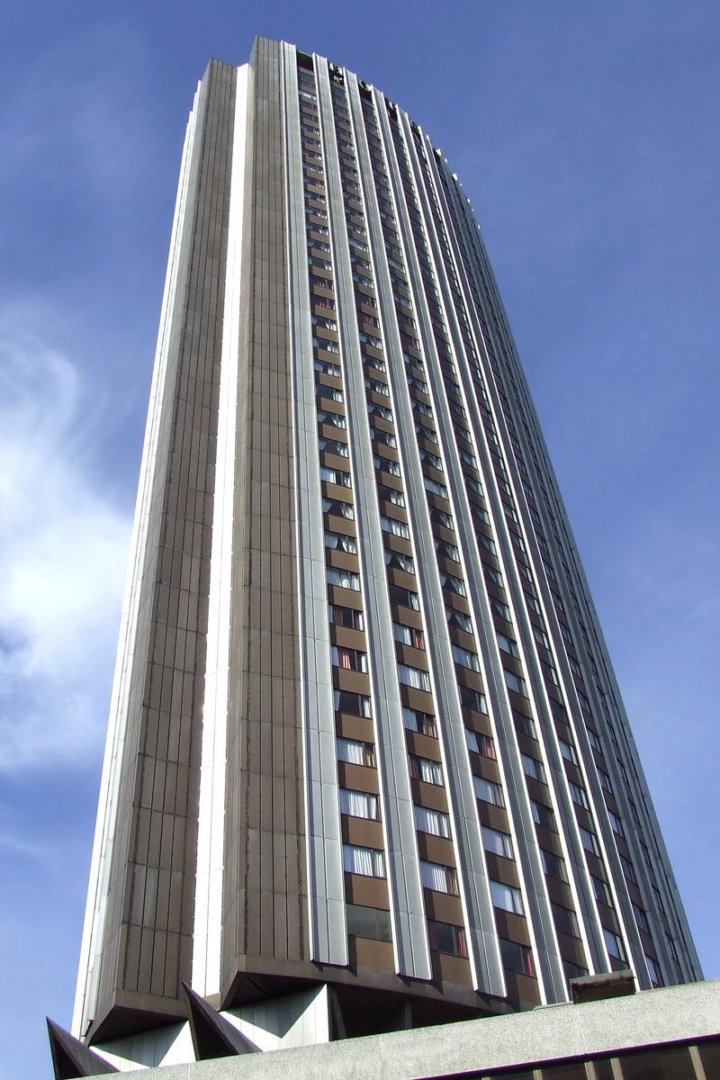 Structurae [de] Paris Hôtel ConcordeLafayette