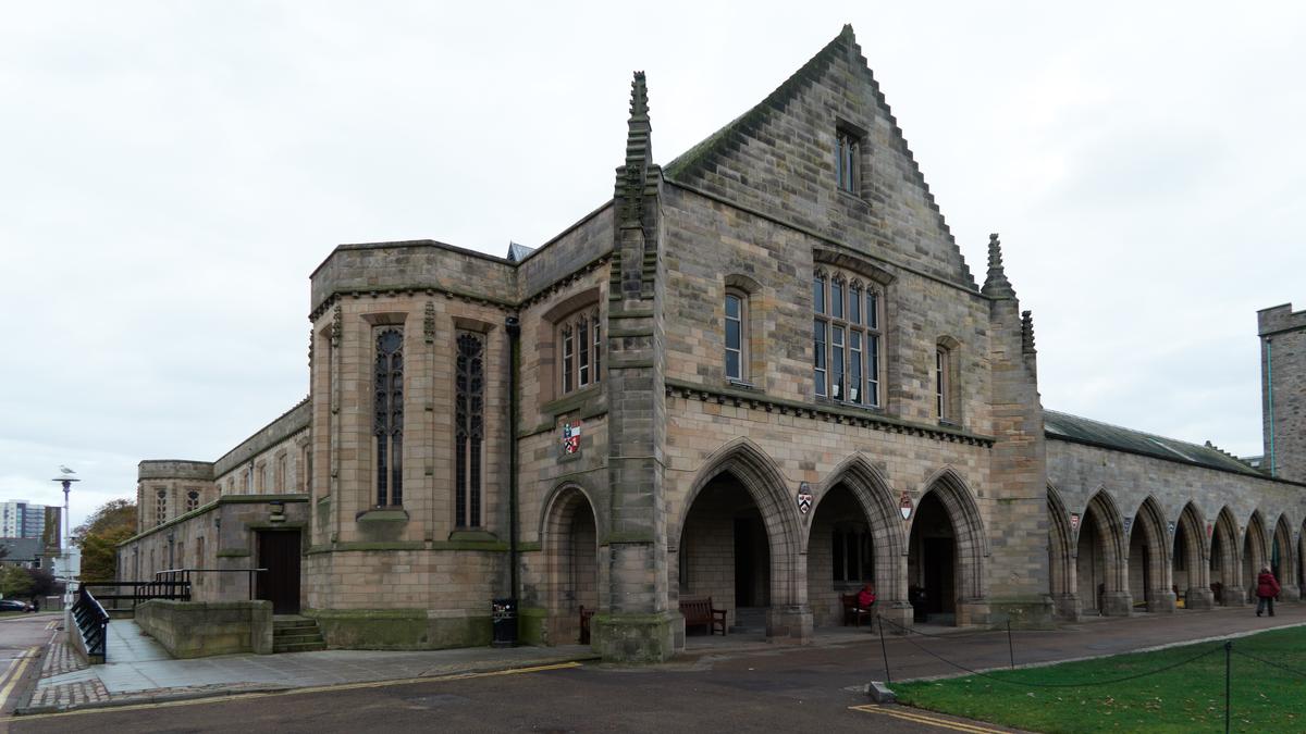 Elphinstone Hall (Aberdeen, 1931) Structurae