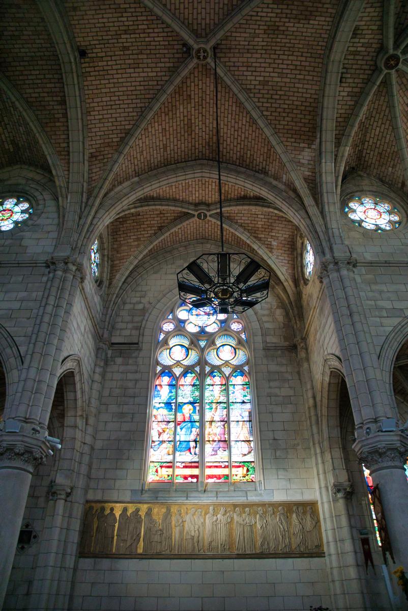 Église Sainte Eugénie de Biarritz (Biarritz, 1903) Structurae