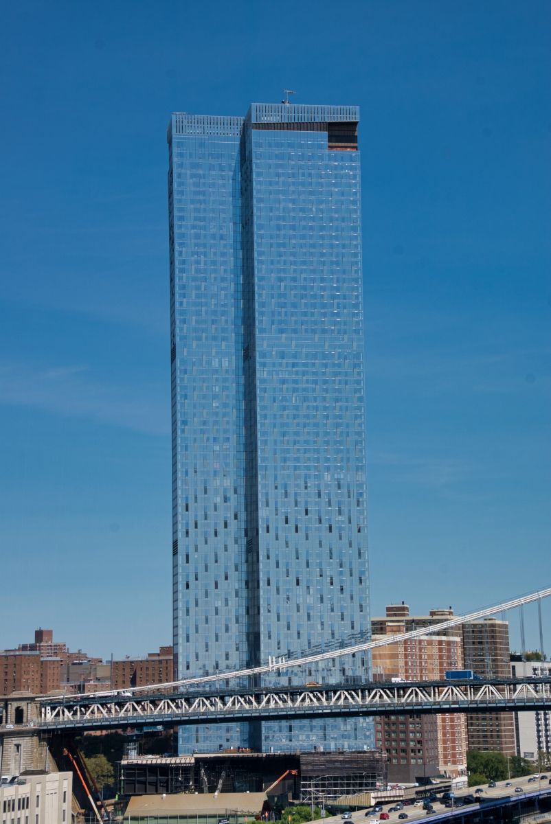 One Manhattan Square (Manhattan, 2018) Structurae