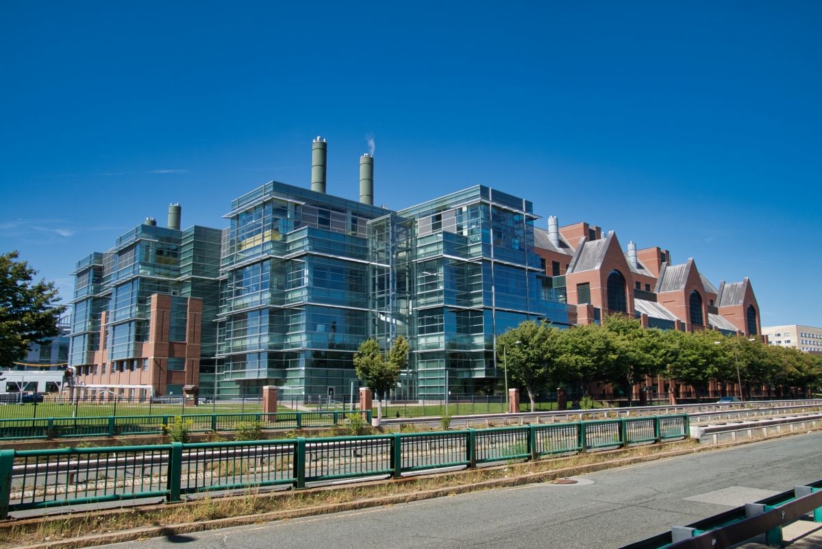 Genzyme Allston Landing Extension (Boston, 2010) Structurae
