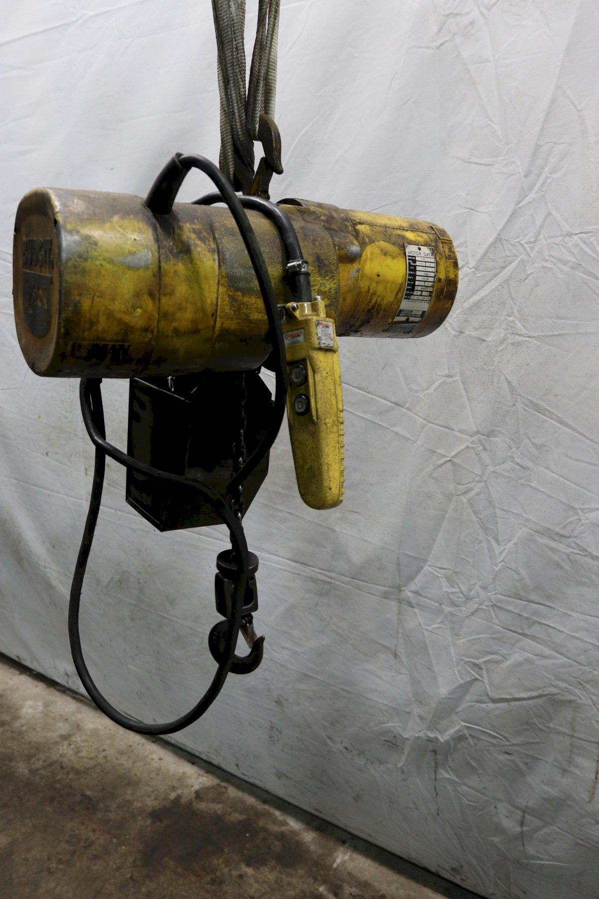.2 Ton, Budgit, electric chain hoist, 11989 for Sale Surplus Record