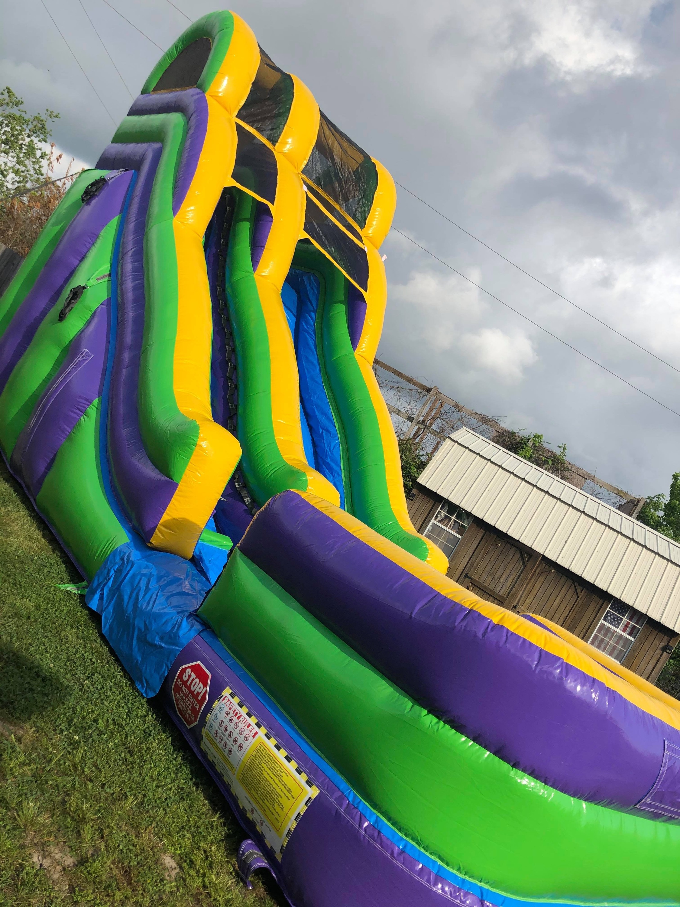 A2Z Party Rental bounce house rentals and slides for parties in Houma