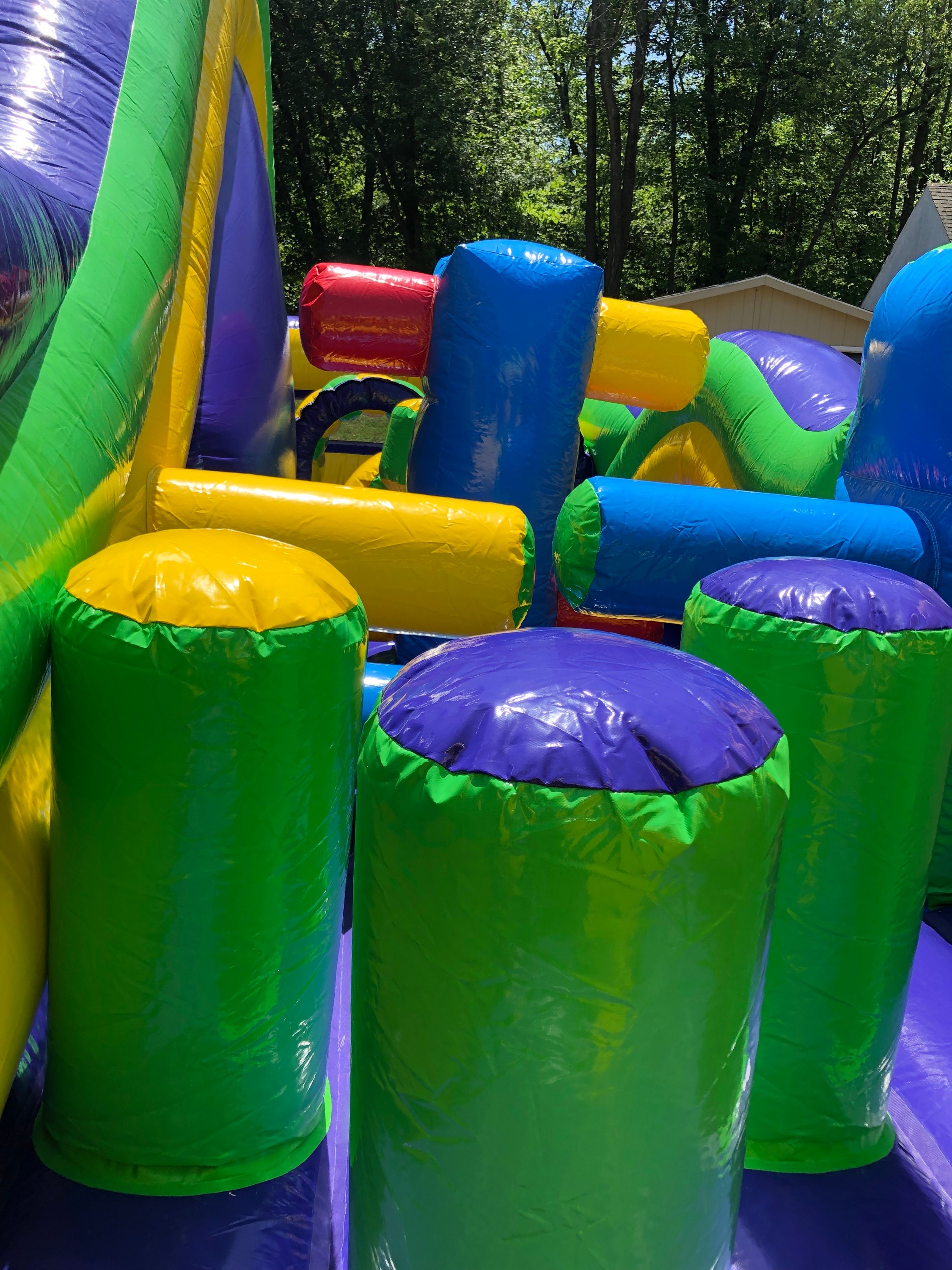 Discount Bounce bounce house rentals and slides for parties in Doylestown