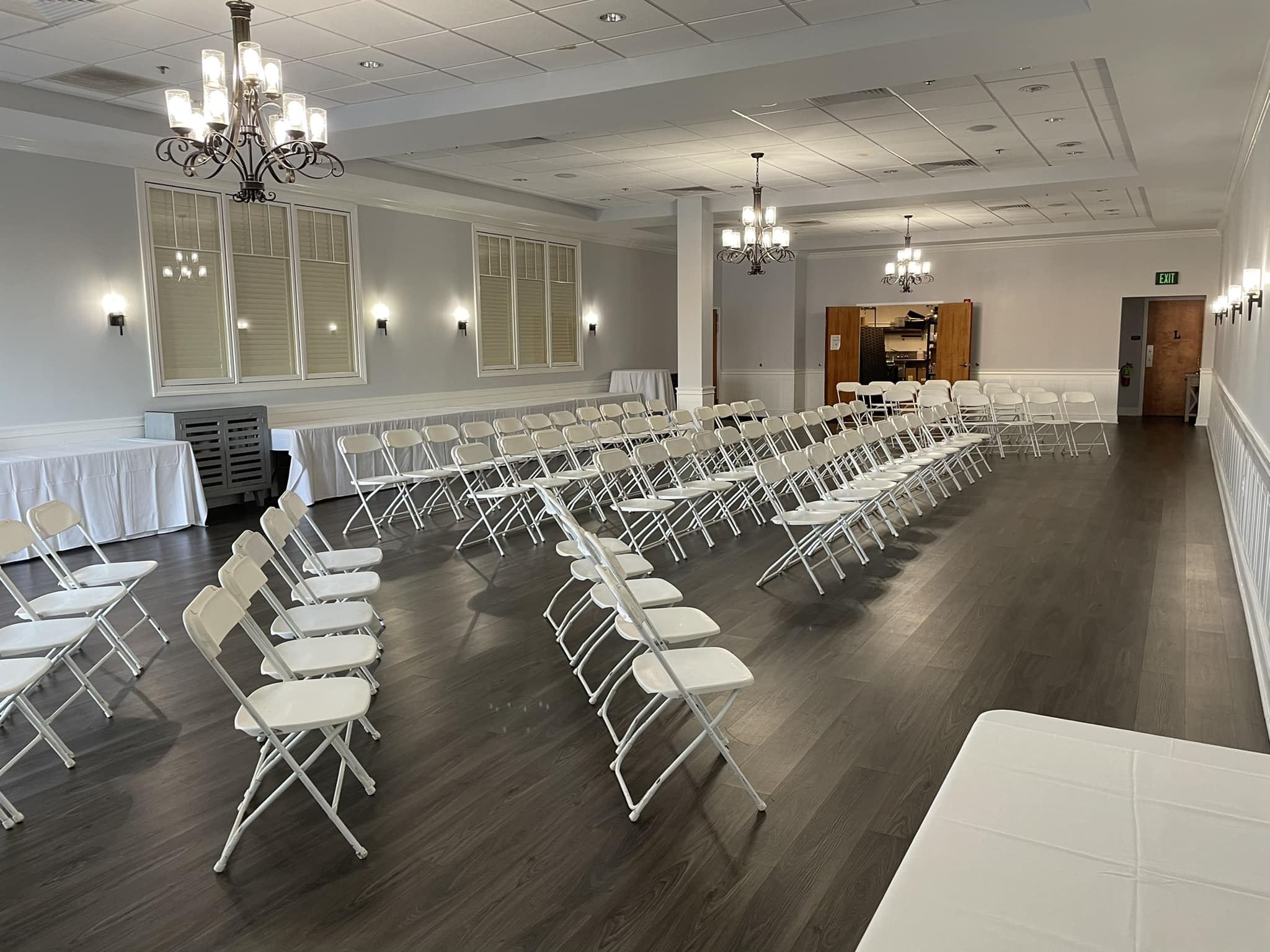 Tables & Chair Rentals Shorewood IL