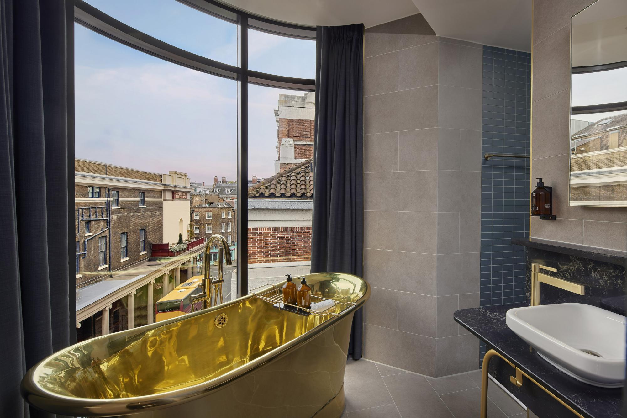 Hotel Bathrooms London's Most Luxury Worthy Of A Stay