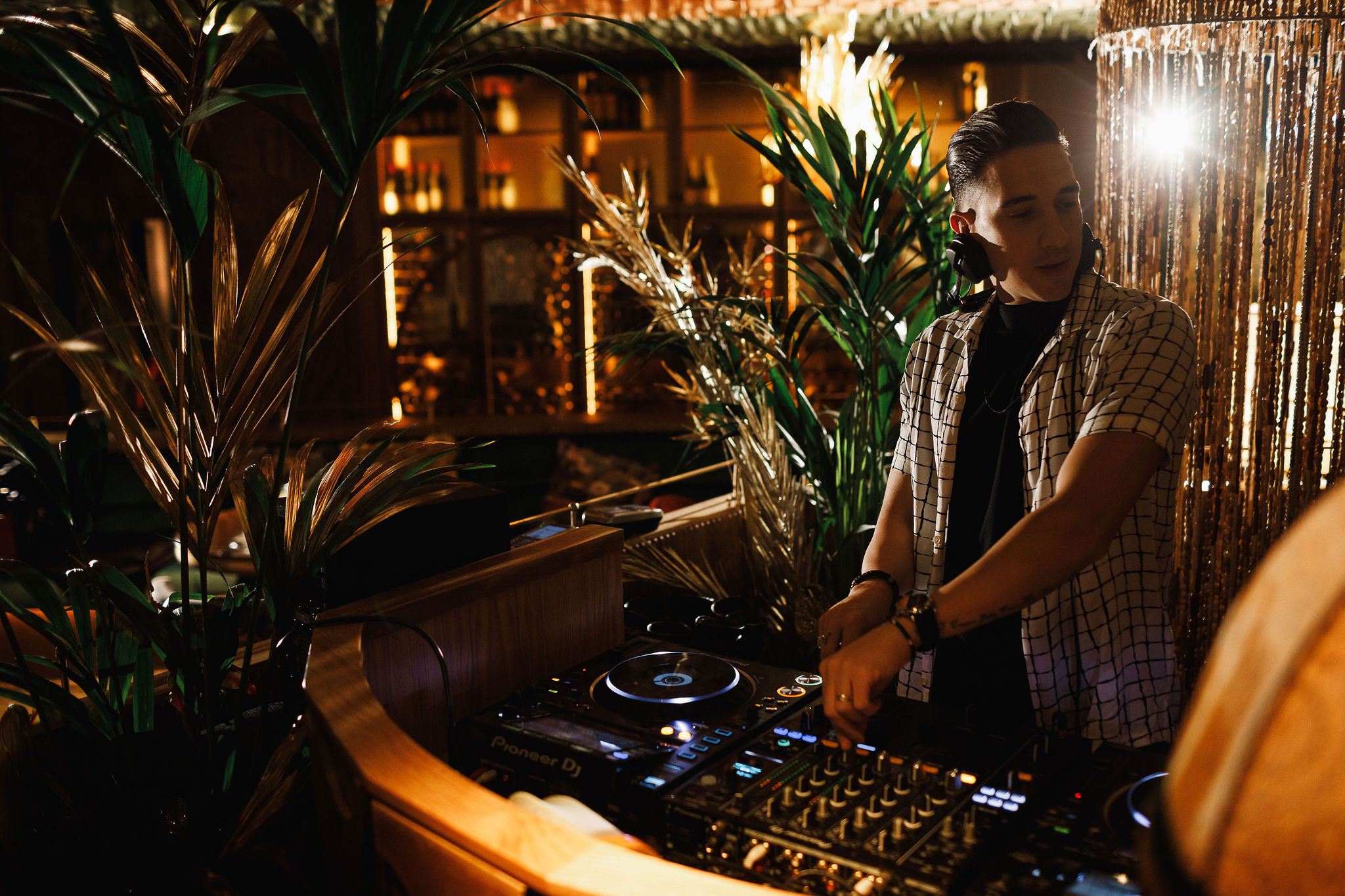 Late Night Bars In London Perfect For A Nightcap