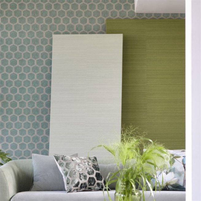 Wallpaper whole room or a feature wall? Why the former is better! The